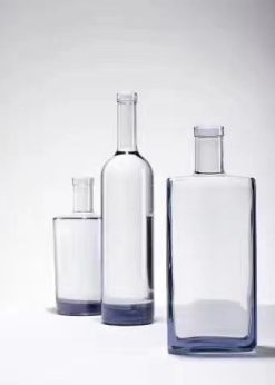 transparent alcohol bottle